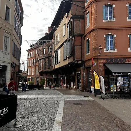 - Cathedrale Διαμέρισμα Αλμπί